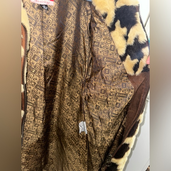 Marc Ecko Industrial faux fur and leather jacket. Size L. Mid length. - Picture 15 of 16